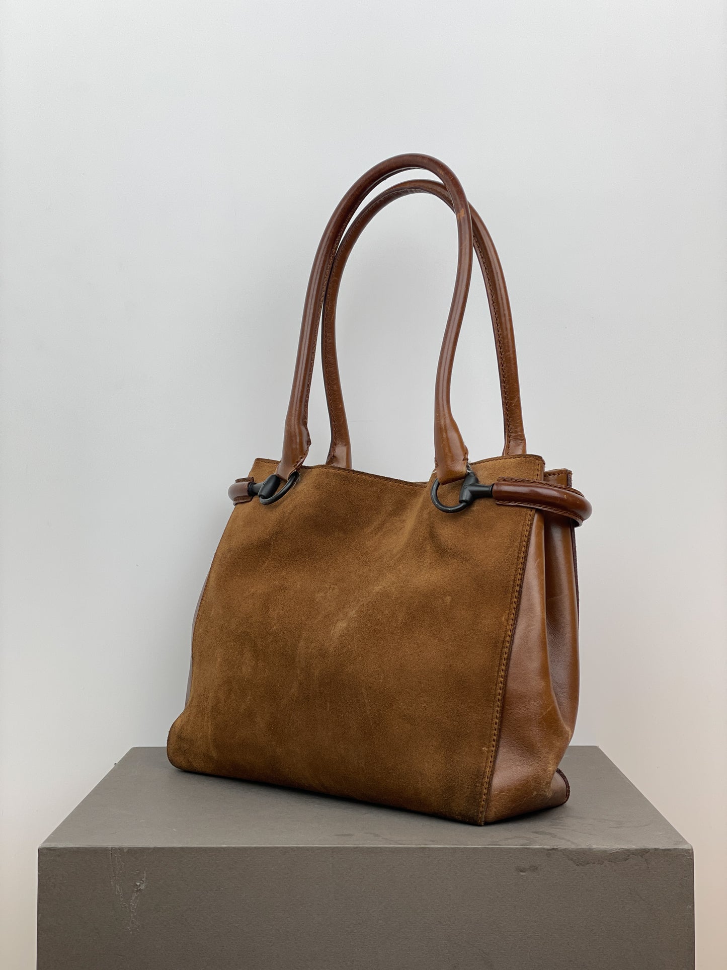 Gucci by Tom Ford 1990s Horsebit Suede Shopper Handbag (brown)