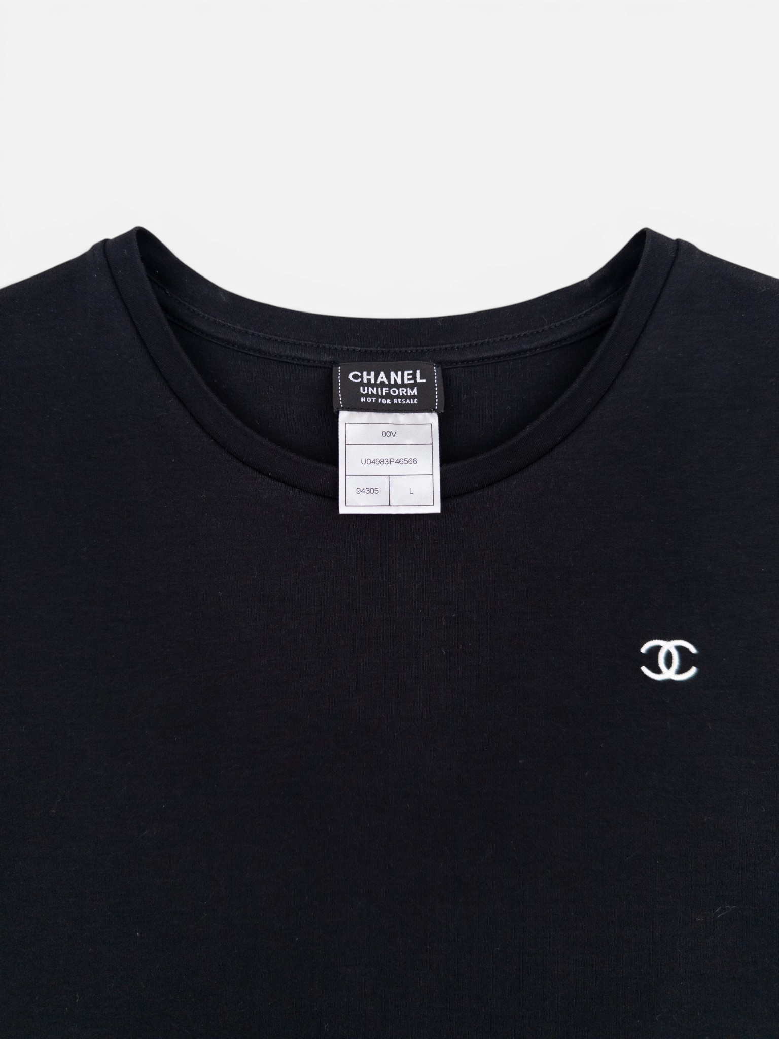 Chanel by Karl Lagerfeld 2010s CC Logo Uniform T-Shirt – CC logo detail