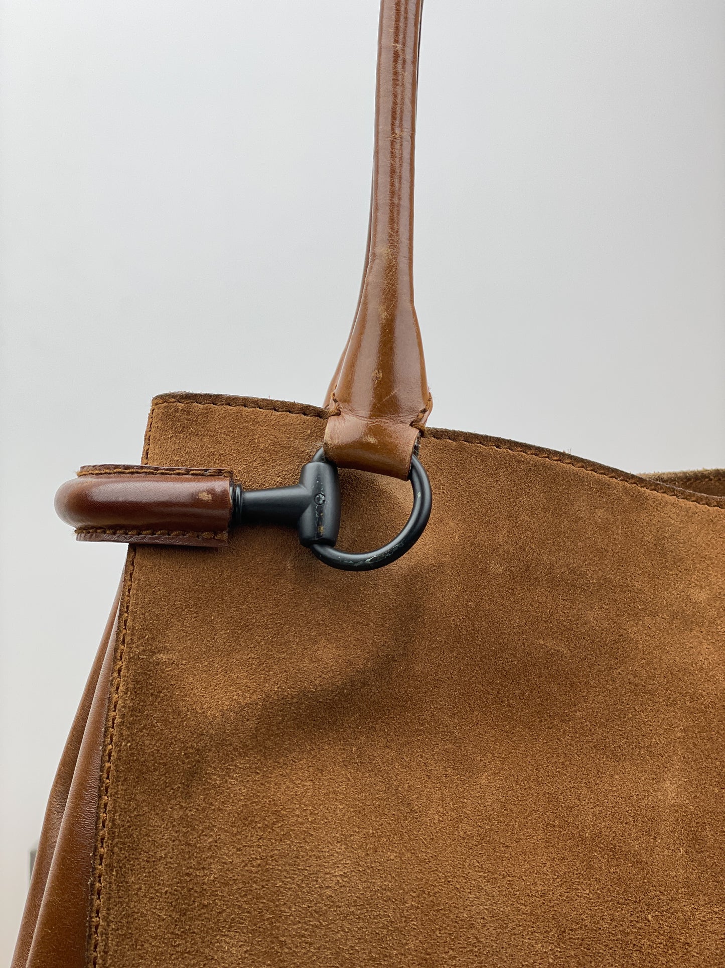 Gucci by Tom Ford 1990s Horsebit Suede Shopper Handbag (brown)