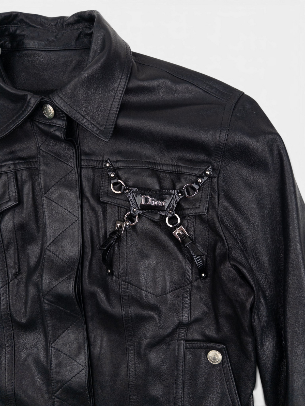Dior by Galliano SS04 Bondage Punk Leather Jacket – charm detail