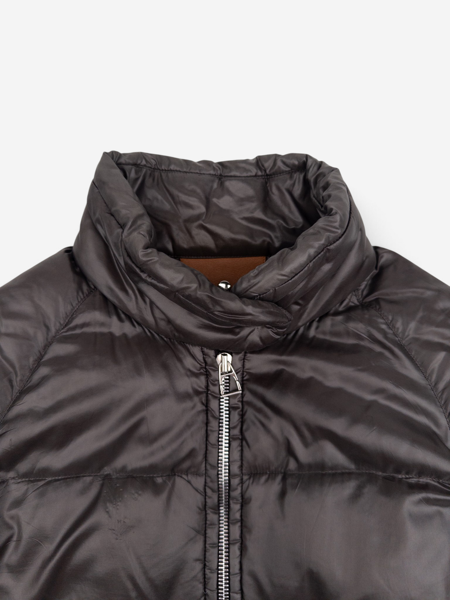 Hermes Sellier Puffer Jacket – collar detail