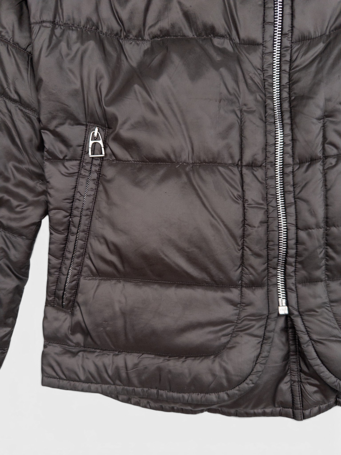 Hermes Sellier Puffer Jacket – zipper detail
