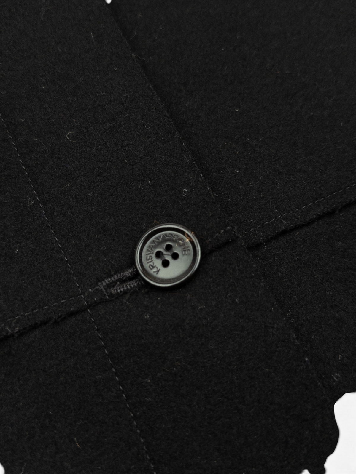 Kris van Assche 2010s Military Overshirt – button detail