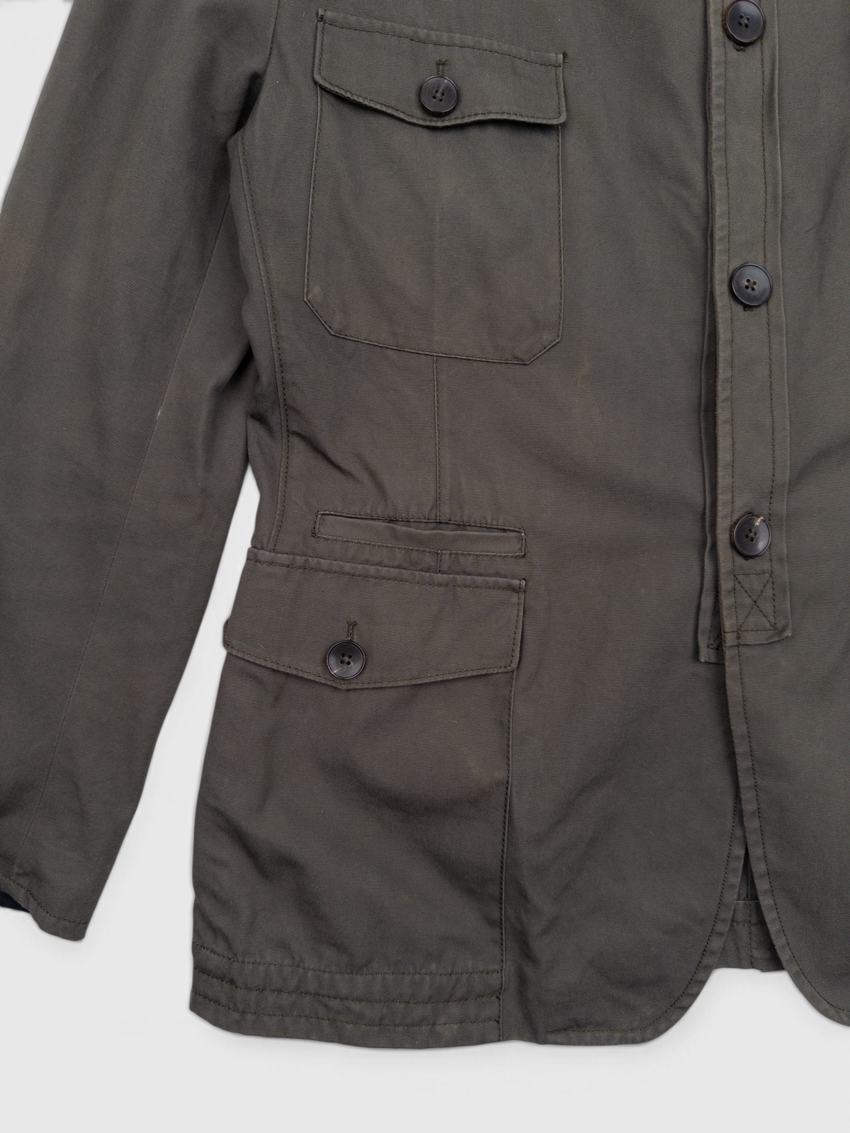Gucci by Tom Ford 2000s Multi-Pocket Military Field Jacket – shoulder detail