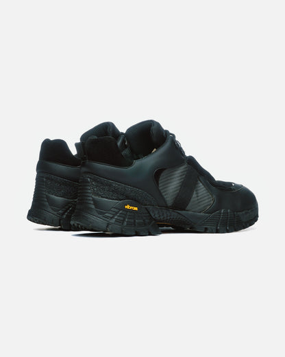 1070 ALYX 9SM Low Hiking Boots black