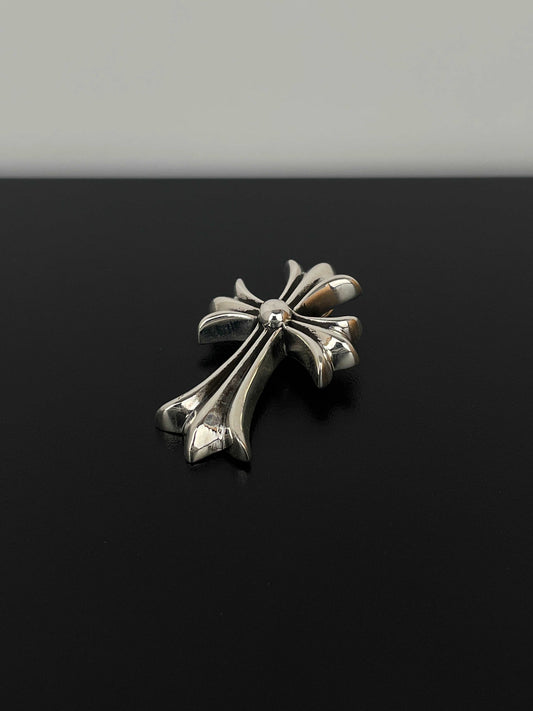 Chrome Hearts Medium Cross Pendant