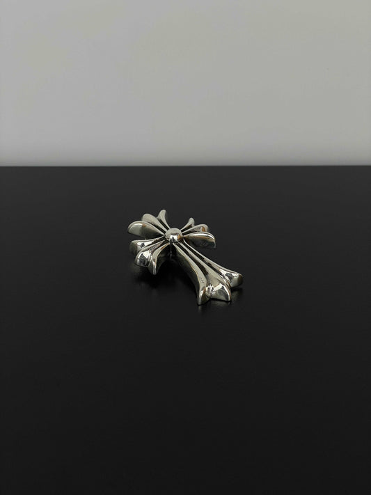 Chrome Hearts Medium Cross Pendant