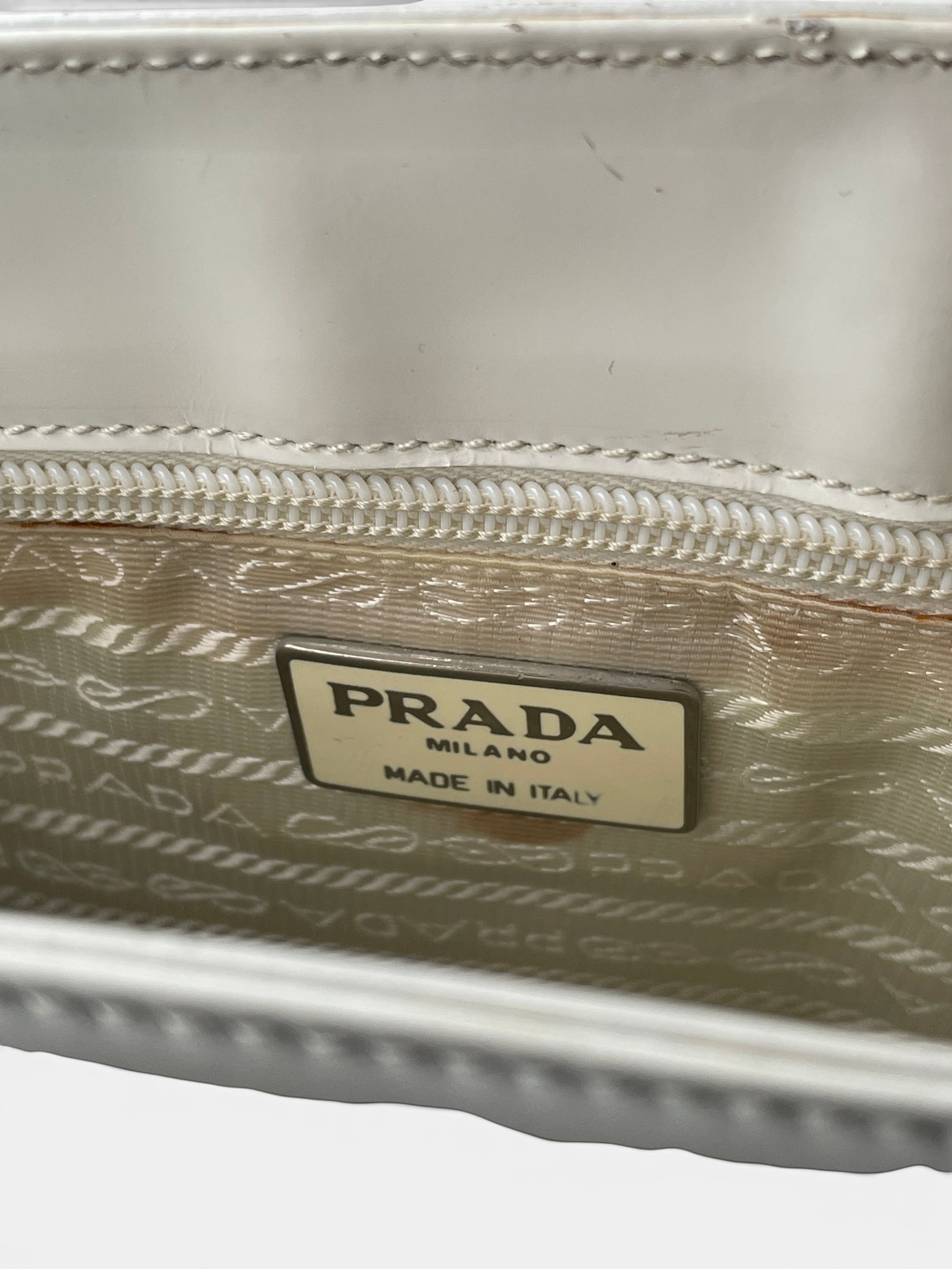 Prada 2000s Metal Ring Leather Shoulder Bag – photo 9