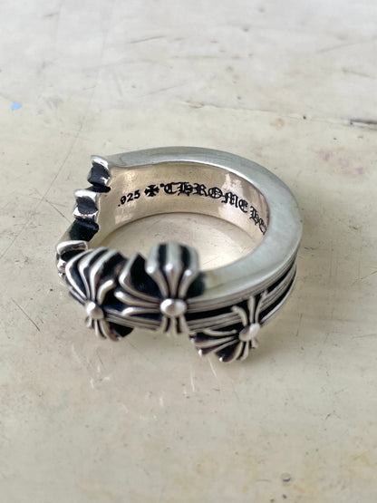 Chrome Hearts Triple Cross Curve Ring