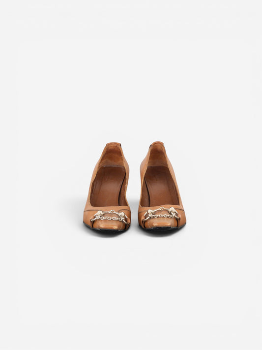 opening act. Gucci by Tom Ford AW03 Pumps aus hellbraunem Leder mit quadratischer Zehenpartie und silbernem Horsebit