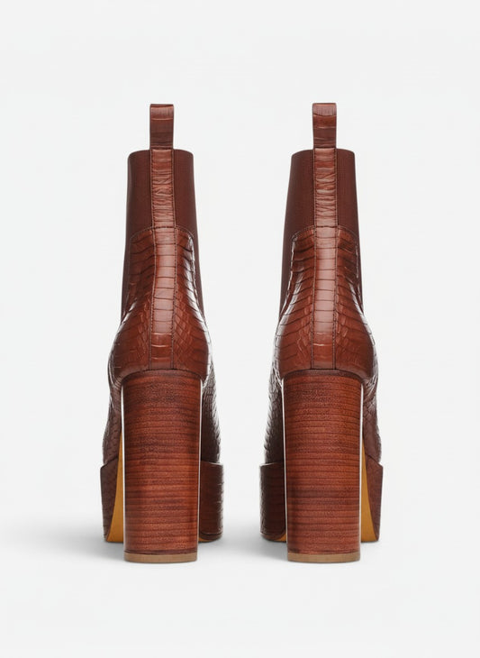 opening act. Rick Owens Phlegethon Kiss Stiefel in Oxblood-Rot aus Schlangenleder mit markantem Plateau-Absatz