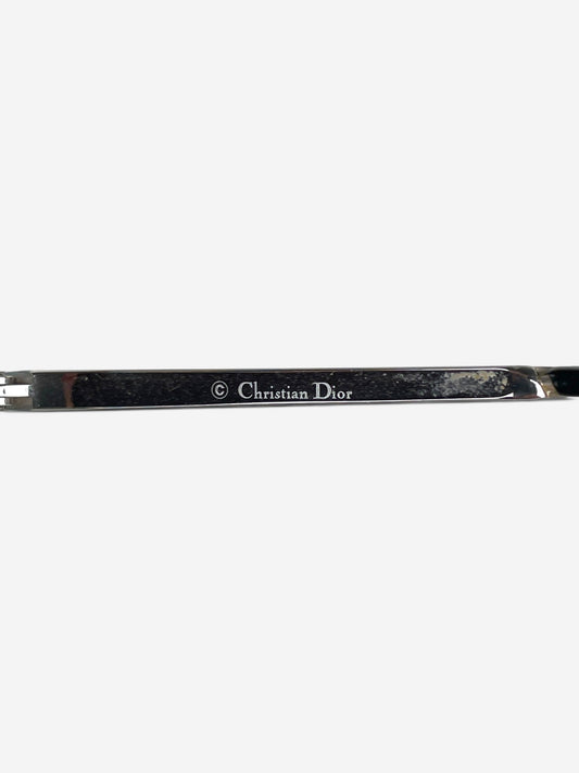 brand marking detail